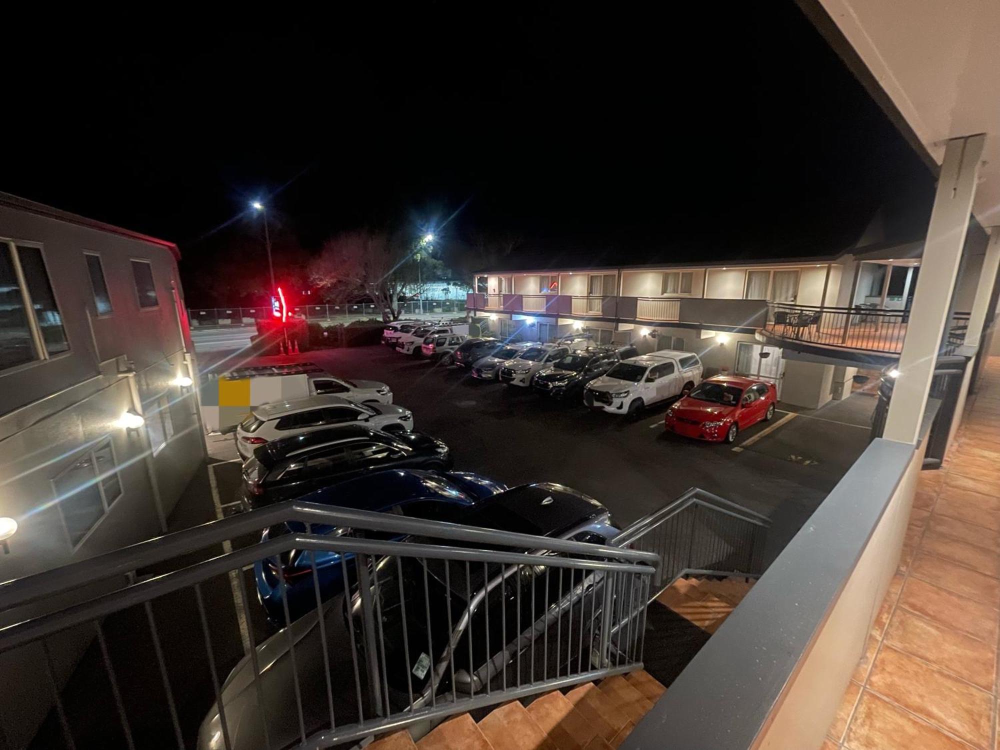 Amalfi Motor Lodge Крайстчърч Екстериор снимка